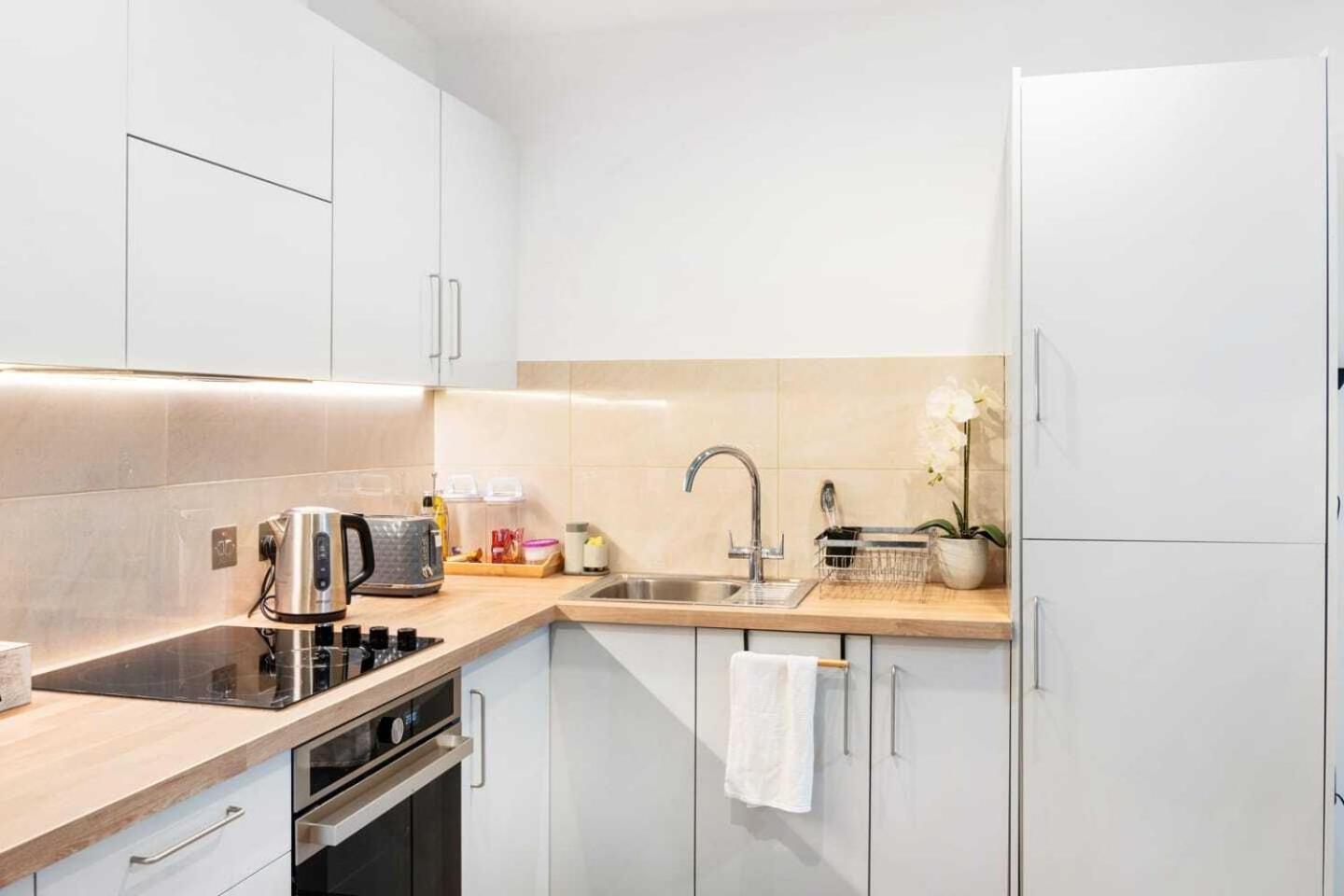 Grand , 2 Double Bedroom With Free Parking , * Birmingham